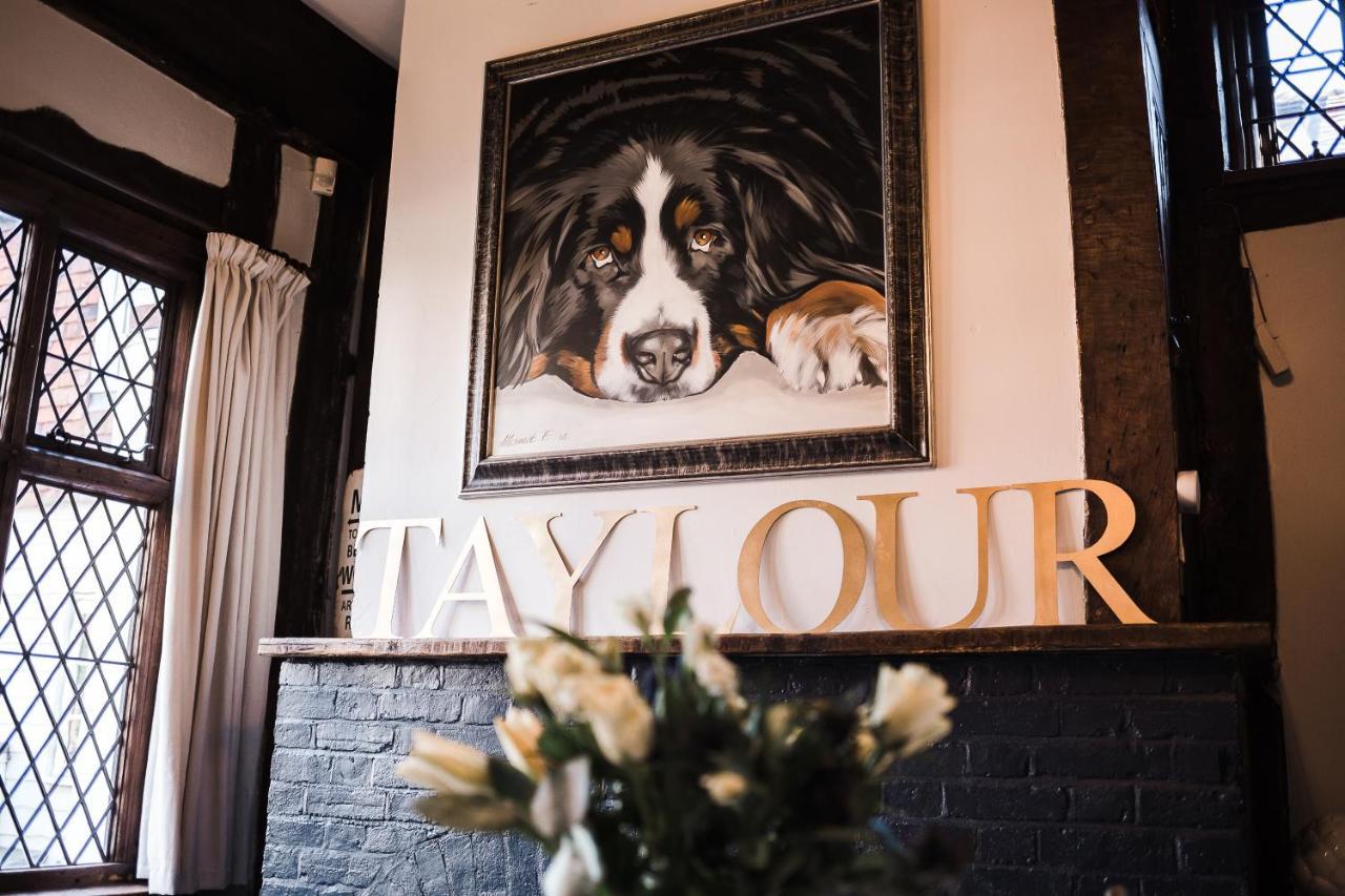 Taylour House - Edenbridge, Sleeps 10, Historic, Unique Yet Modern Villa Bagian luar foto